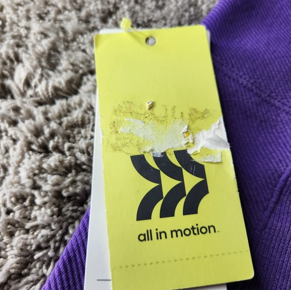 All in Motion Women's High Rise Seamless Rib Bike Shorts 6" Purple - Size S - Picture 7 of 14